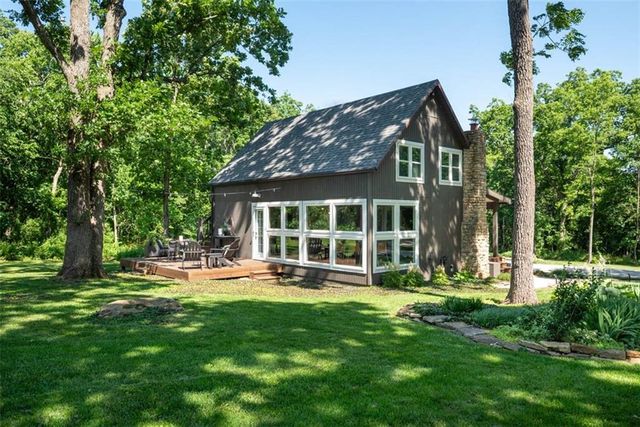 27610 S Groh Road, Cleveland, MO 64734