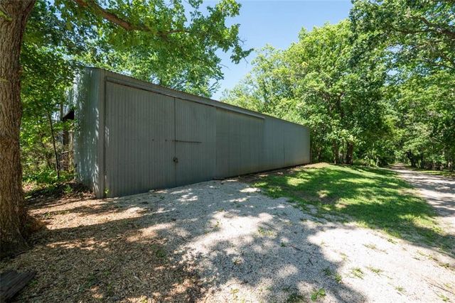 27610 S Groh Road, Cleveland, MO 64734