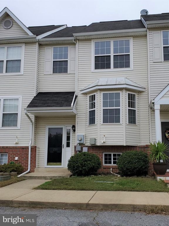 211 BONNYBROOK RD, Middletown, DE 19709