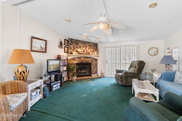 2795 Cindy Street SW, Supply, NC 28462