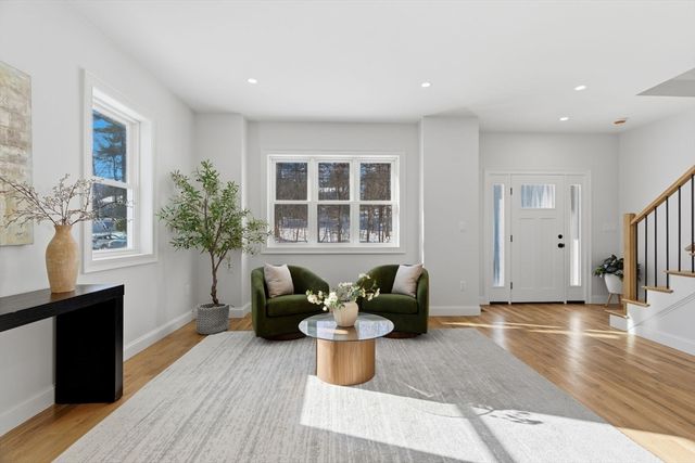 27 Purity Springs Rd, Burlington, MA 01803