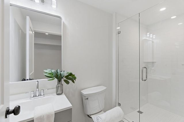 27 Purity Springs Rd, Burlington, MA 01803