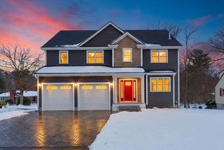 27 Purity Springs Rd, Burlington, MA 01803