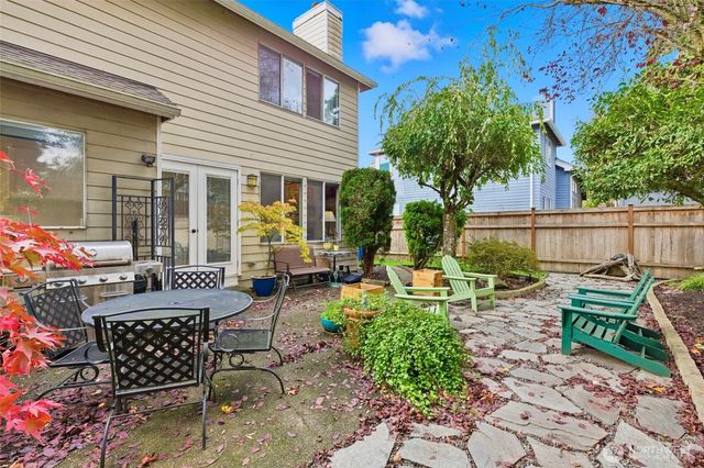 27524 140th Ave SE, Kent, WA 98042