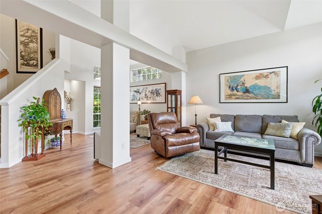 27524 140th Ave SE, Kent, WA 98042