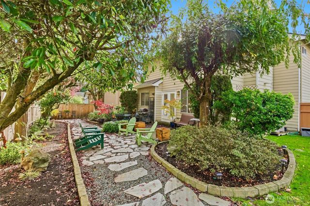 27524 140th Ave SE, Kent, WA 98042