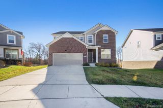 58543 Navarra Drive, South Lyon, MI 48178