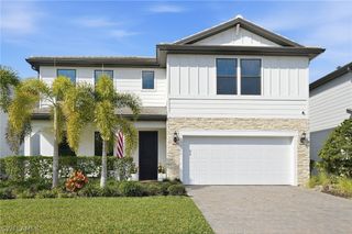 10395 Ventana LN, Naples, FL 34120