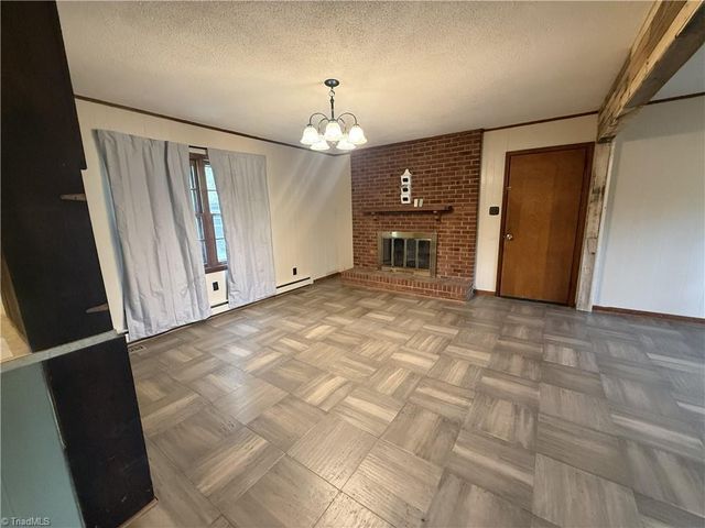 3622 Lower Lake Road, Thomasville, NC 27360