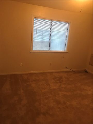 407 Princeton, College Station, TX 77840