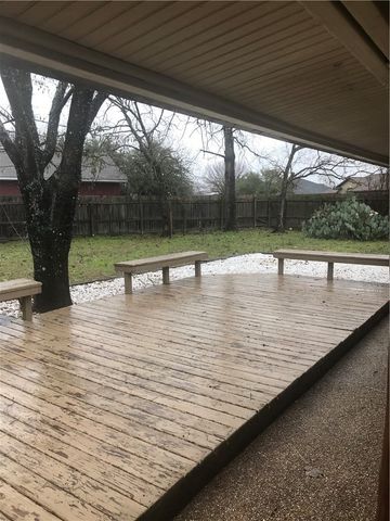 407 Princeton, College Station, TX 77840