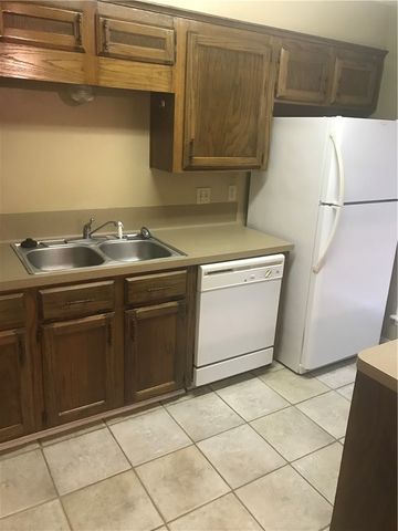 407 Princeton, College Station, TX 77840