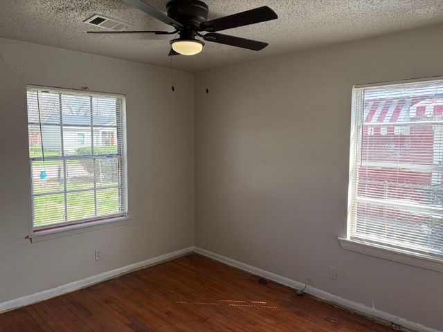 5530 Lakefield Drive, Houston, TX 77033