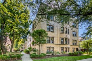 1921 W Estes Avenue 1N, Chicago, IL 60626
