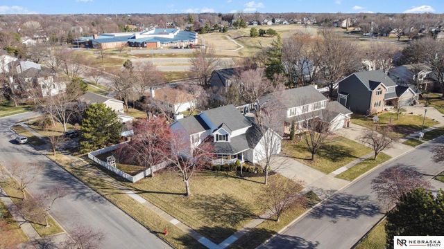 4700 Happy Hollow Lane, Lincoln, NE 68516