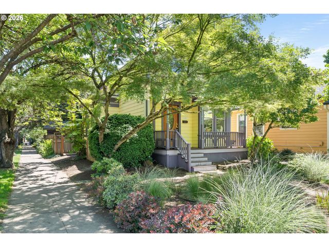 1204 Se 34TH Ave, Portland, OR 97214
