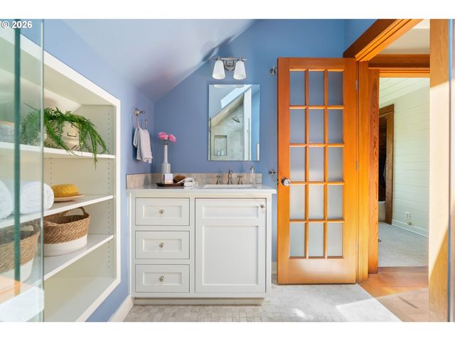1204 Se 34TH Ave, Portland, OR 97214