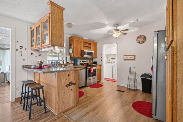212 Captains Dr., Little River, SC 29566