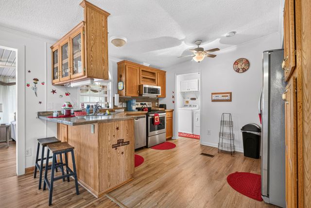 212 Captains Dr., Little River, SC 29566
