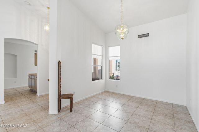 2315 E Bonita Canyon Drive, Green Valley, AZ 85614