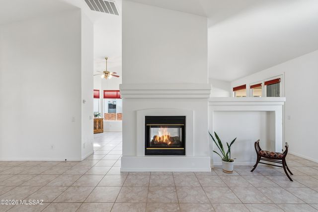 2315 E Bonita Canyon Drive, Green Valley, AZ 85614