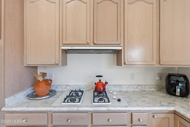 2315 E Bonita Canyon Drive, Green Valley, AZ 85614