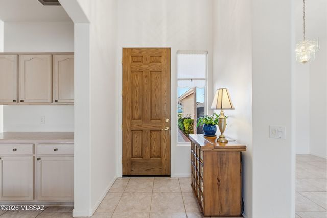 2315 E Bonita Canyon Drive, Green Valley, AZ 85614