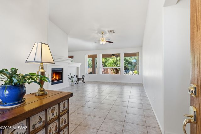 2315 E Bonita Canyon Drive, Green Valley, AZ 85614