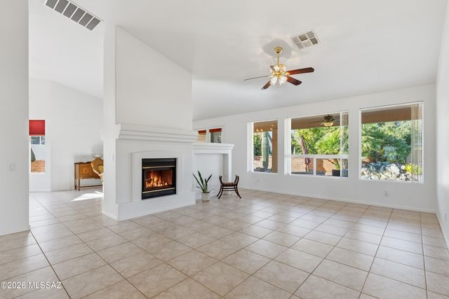 2315 E Bonita Canyon Drive, Green Valley, AZ 85614