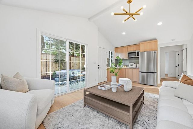 263 Vineyard Dr, San Jose, CA 95119