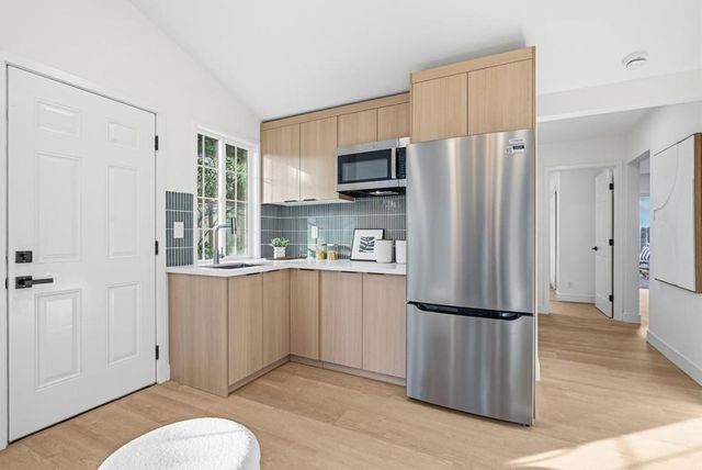 263 Vineyard Dr, San Jose, CA 95119