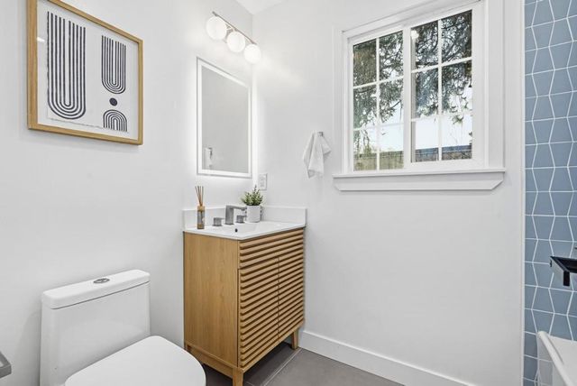 263 Vineyard Dr, San Jose, CA 95119