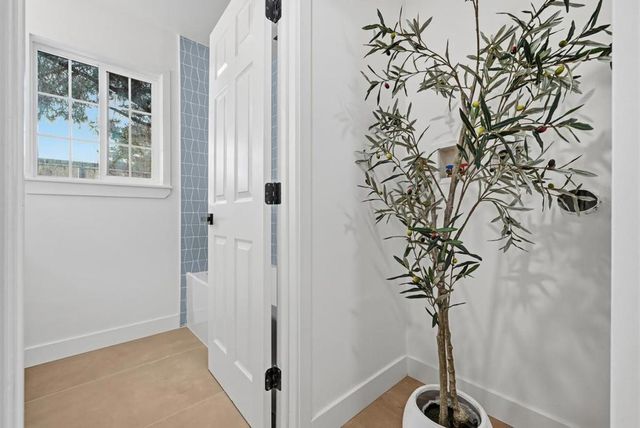 263 Vineyard Dr, San Jose, CA 95119