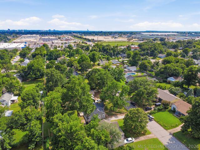1315 S Allegheny Avenue, Tulsa, OK 74112