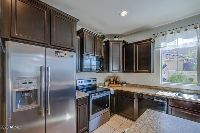 12202 W DEL RIO Lane, Avondale, AZ 85323