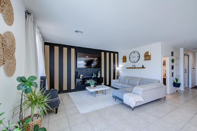 12202 W DEL RIO Lane, Avondale, AZ 85323