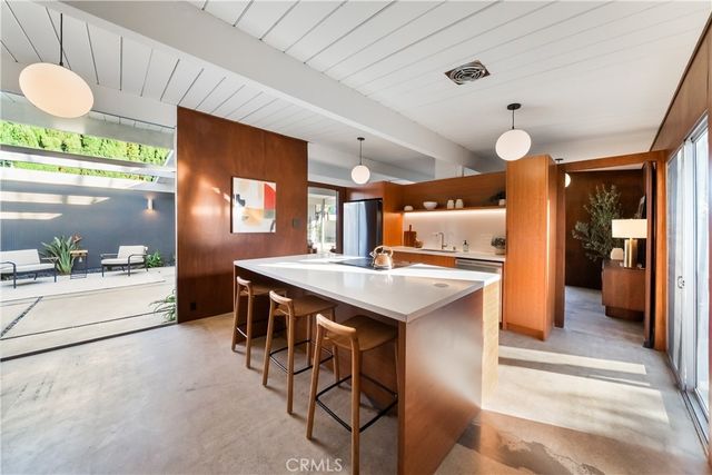 842 E Glendale, Orange, CA 92865