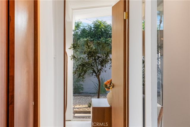 842 E Glendale, Orange, CA 92865