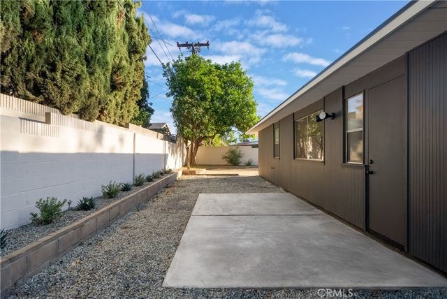842 E Glendale, Orange, CA 92865