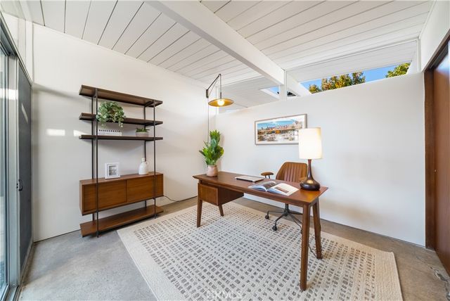 842 E Glendale, Orange, CA 92865