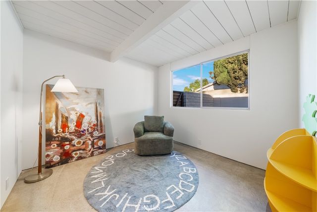 842 E Glendale, Orange, CA 92865
