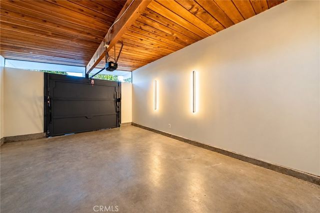 842 E Glendale, Orange, CA 92865