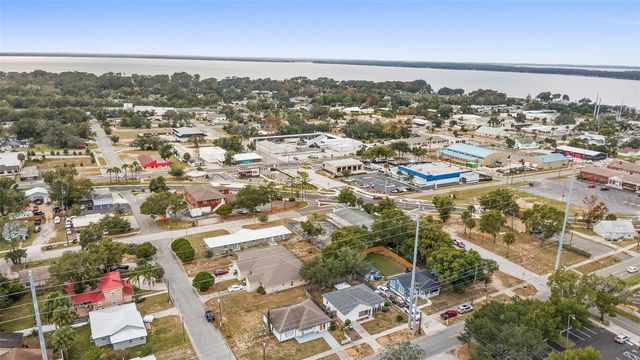 860 S GROVE STREET, Eustis, FL 32726