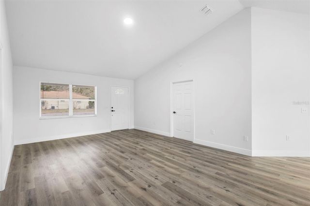 860 S GROVE STREET, Eustis, FL 32726