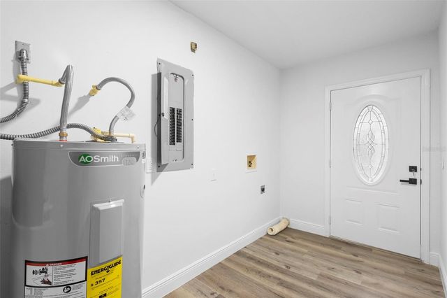 860 S GROVE STREET, Eustis, FL 32726