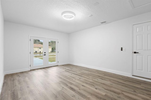 860 S GROVE STREET, Eustis, FL 32726