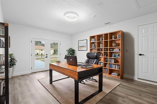 860 S GROVE STREET, Eustis, FL 32726