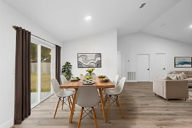 860 S GROVE STREET, Eustis, FL 32726