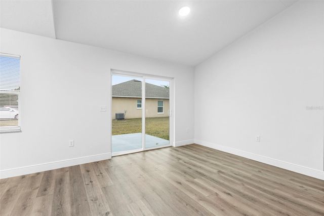 860 S GROVE STREET, Eustis, FL 32726