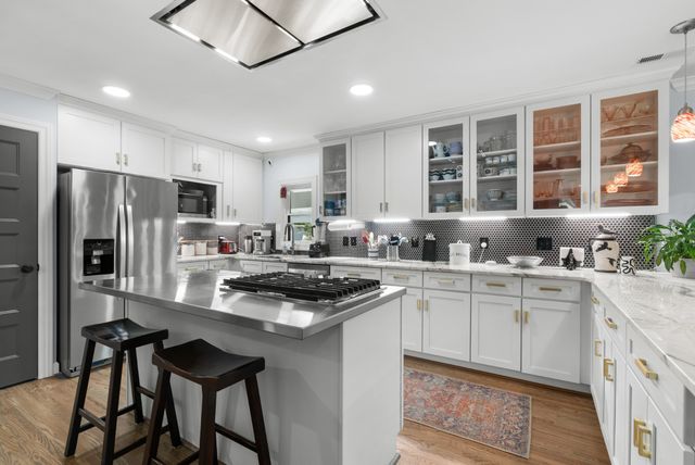 1001 Chapel Ct, Franklin, TN 37069